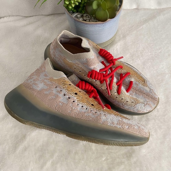 Great Condition Adidas X Yeezy Boost - Picture 1 of 7